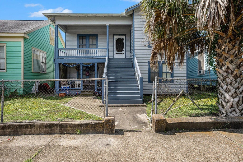 3309 Avenue N, Galveston
