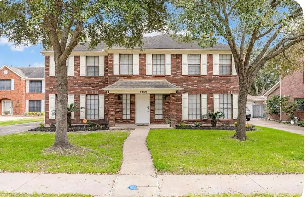 7606 Magnolia Shadows Lane, Houston