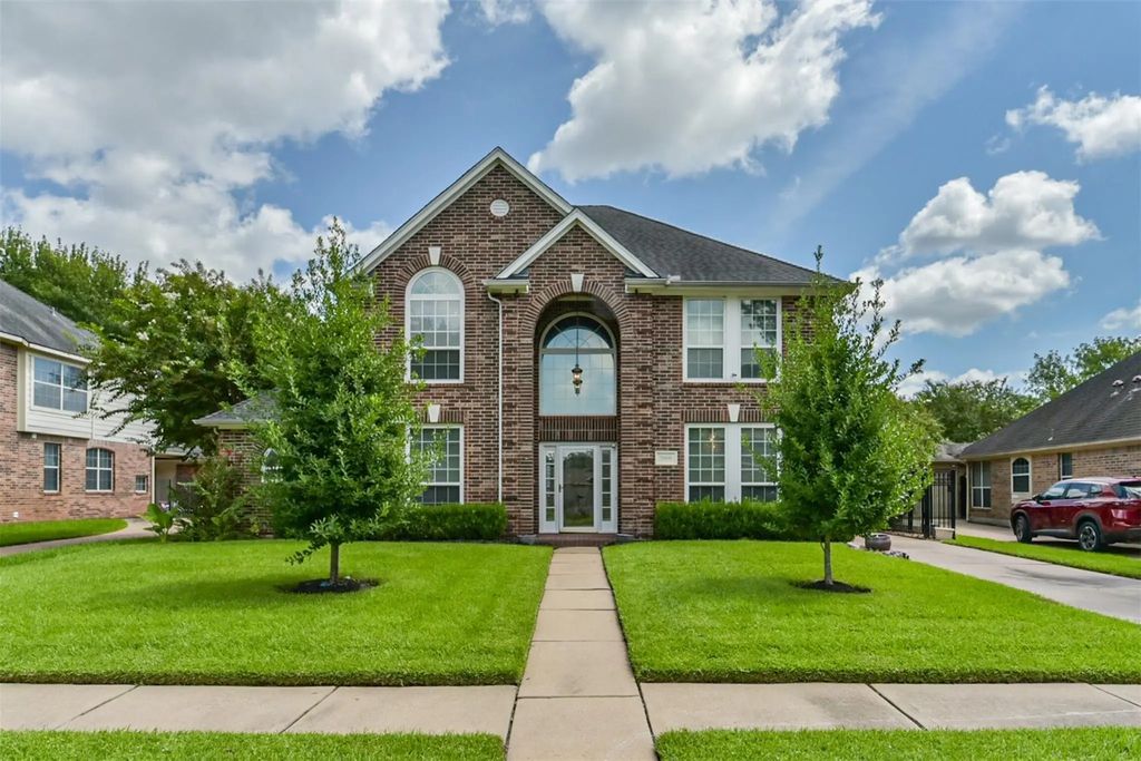 7906 Scenic Canyon Lane, Houston
