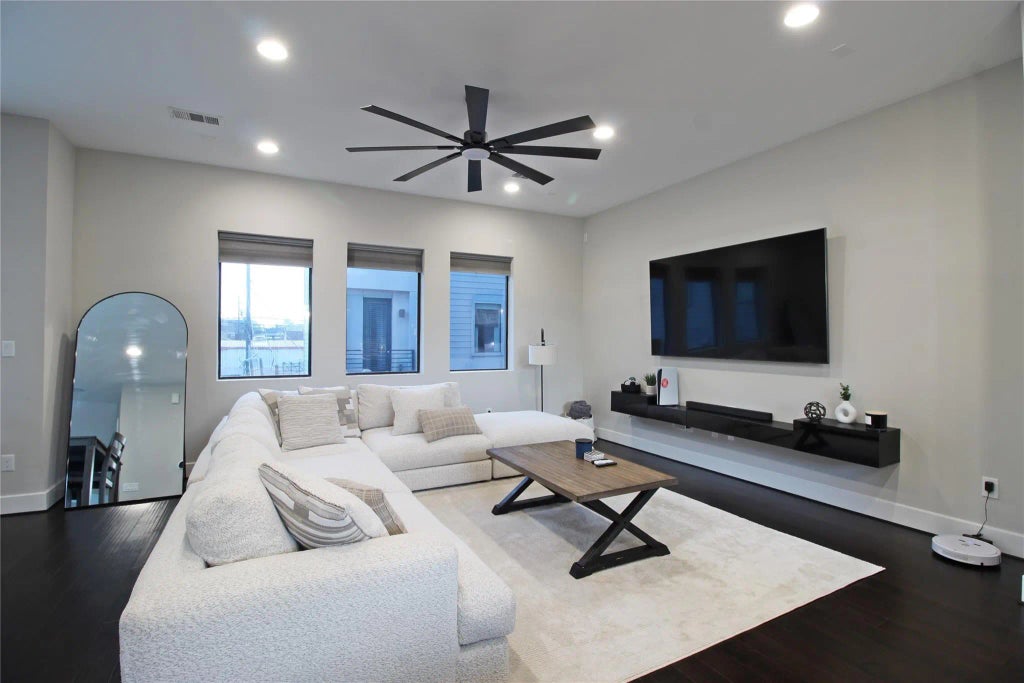 959 Saint Augustine Street, Houston