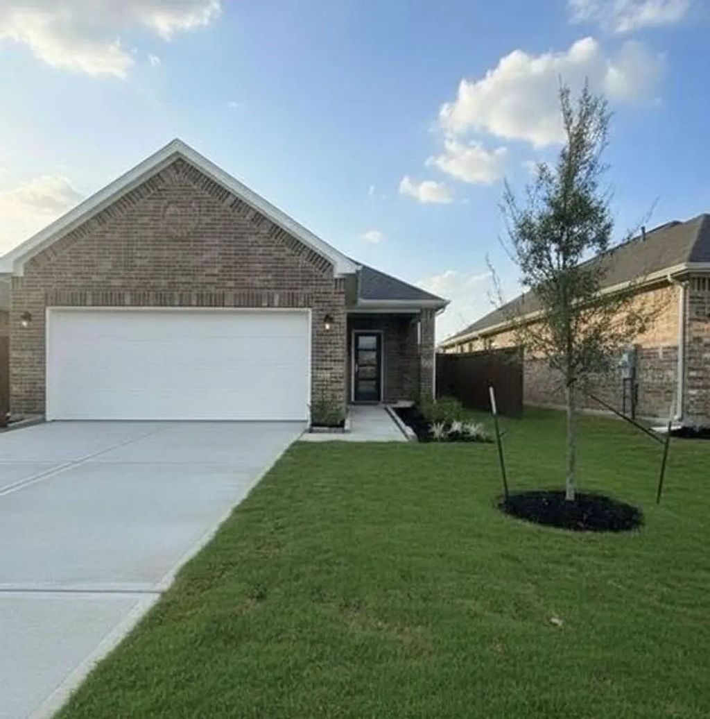 13315 Padre Bay Lane, Iowa Colony