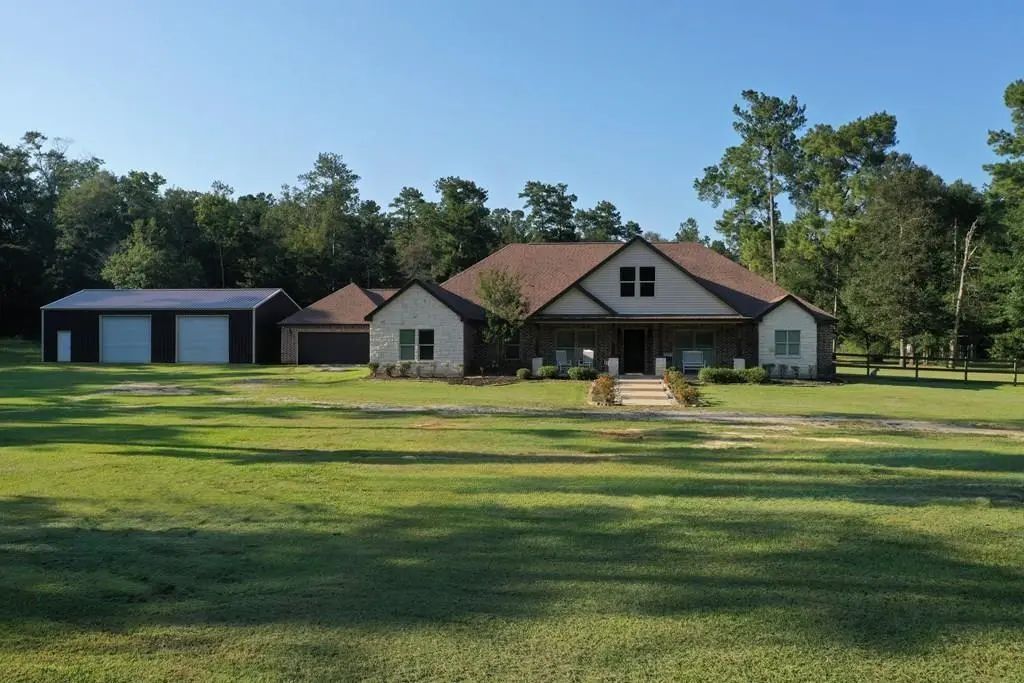 2210 Fm 82 W, Kirbyville