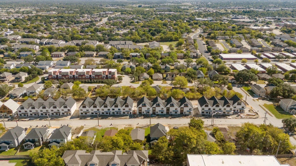 307b Sterling Street, College Station