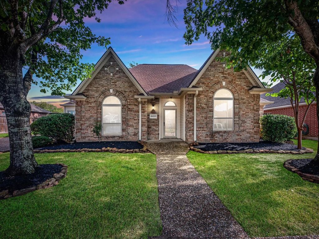 4420 Alamance Street, Baytown
