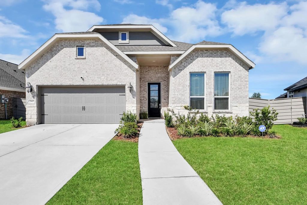 2443 Honeyberry Shrub Drive, Manvel