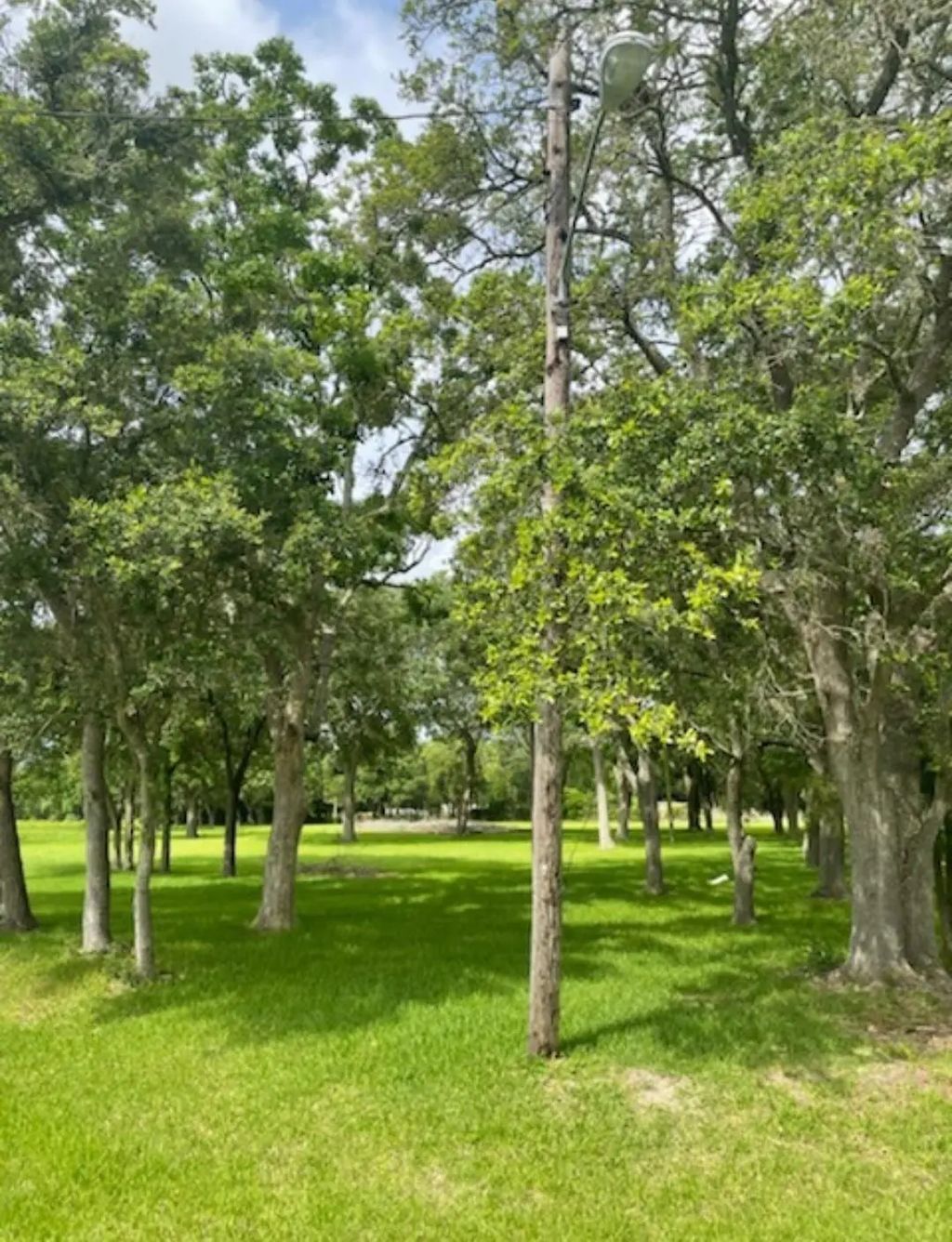 2702 Lake Road, La Marque