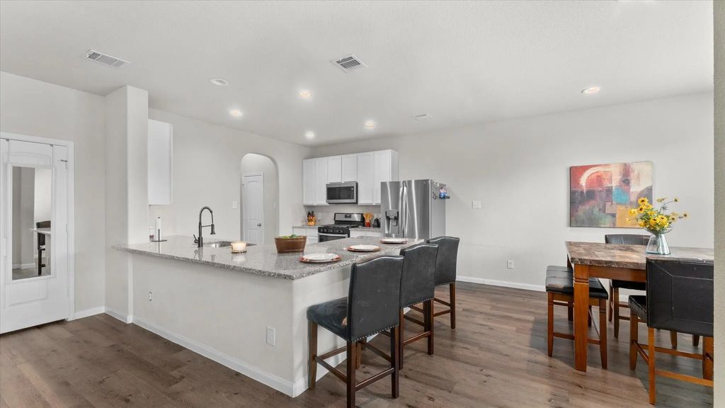 3327 Tavo Ridge Drive, Conroe