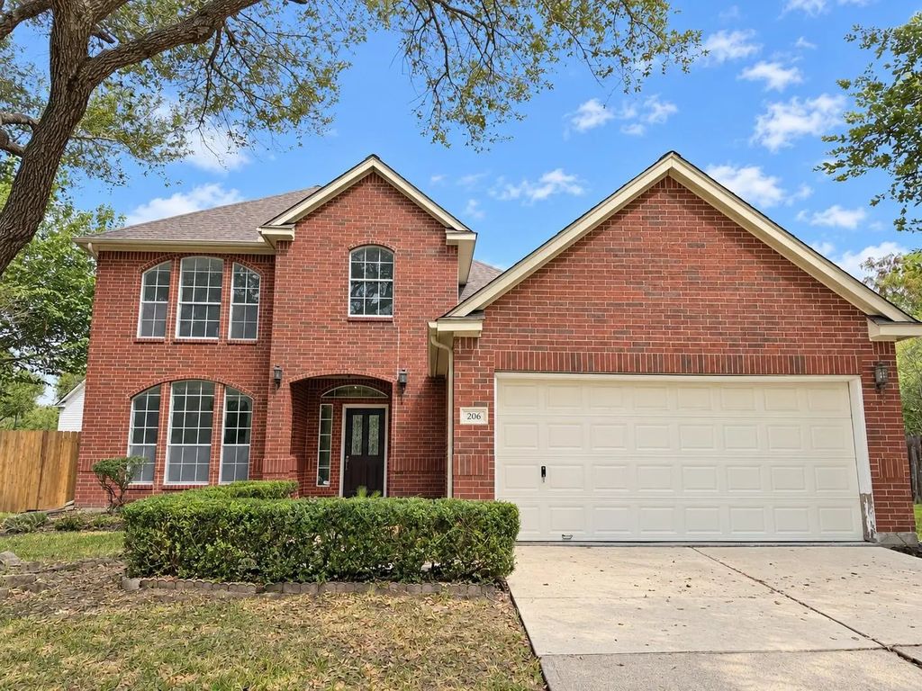 206 Hartwood Court, Sugar Land