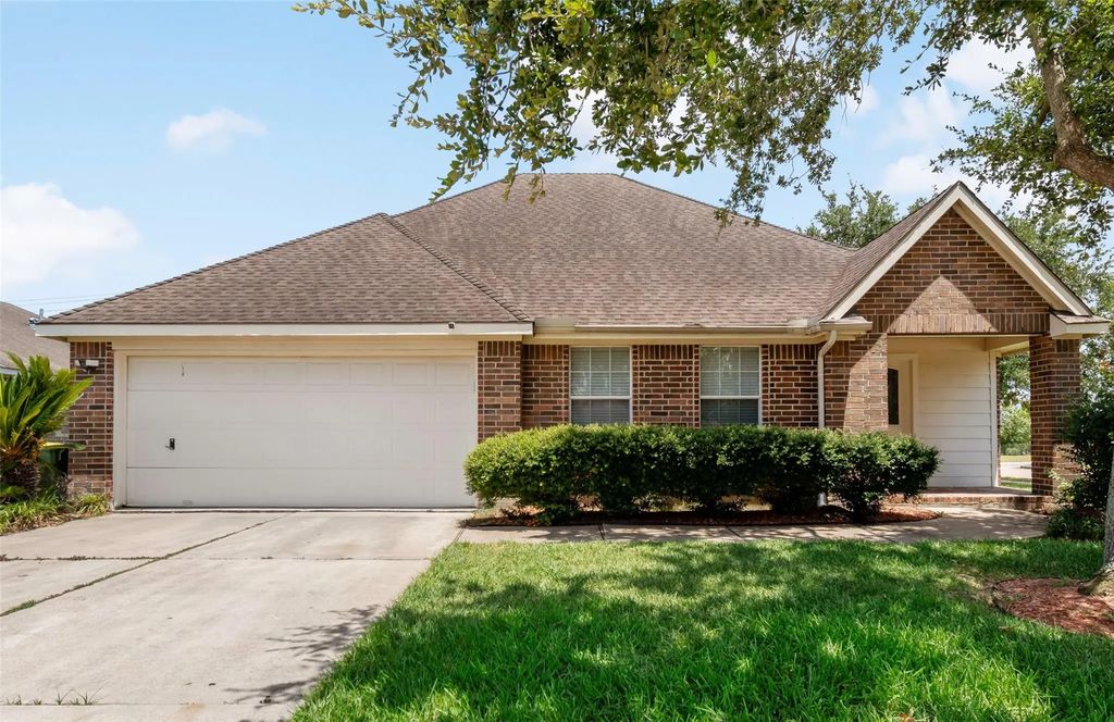 3419 Cypress Village Drive, Pearland