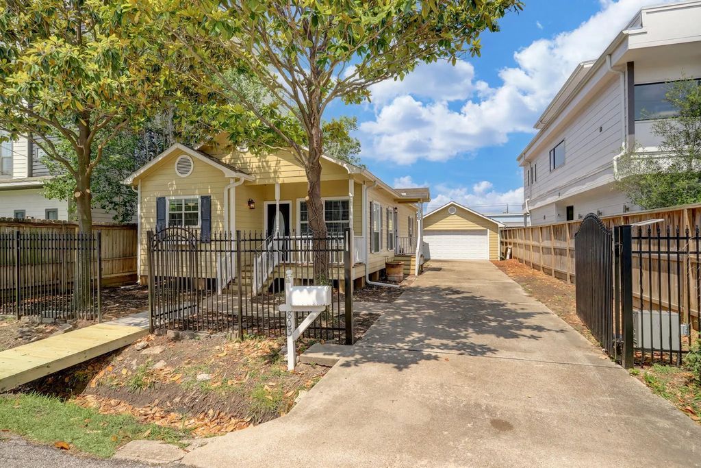 803 Dorothy Street, Houston