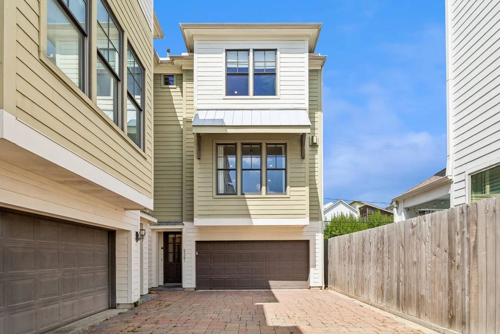 539 W 25th Street A, Houston