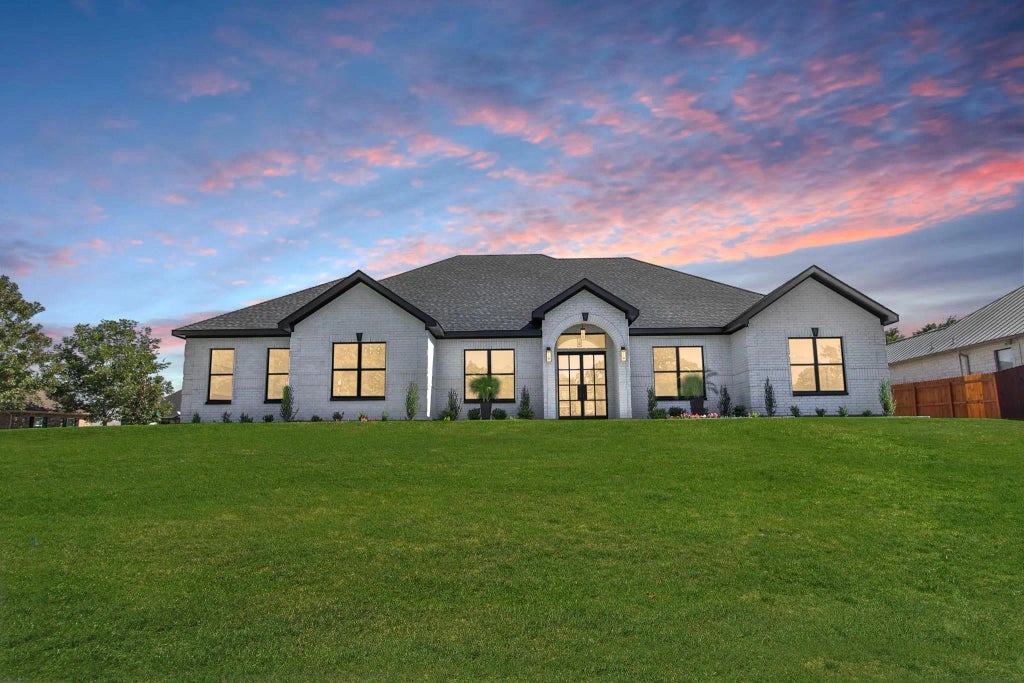 127 Harley Drive, Montgomery