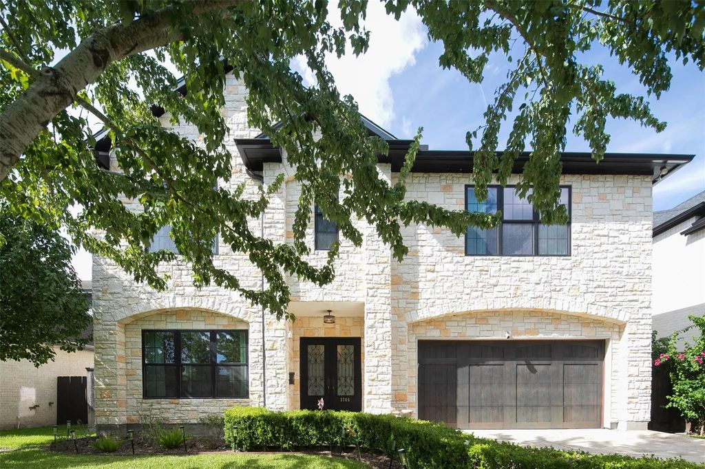 3766 Drake Street, Houston