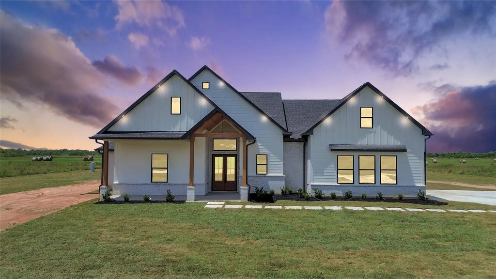 1191 Allie Lane, Dayton