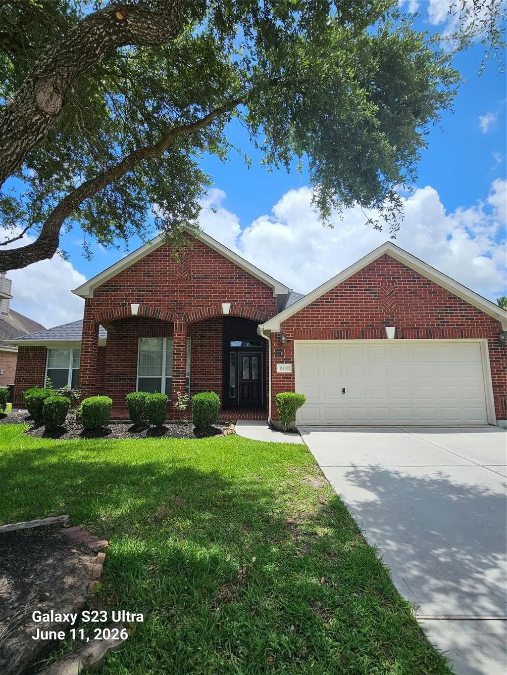 11402 Softbreeze Court, Pearland