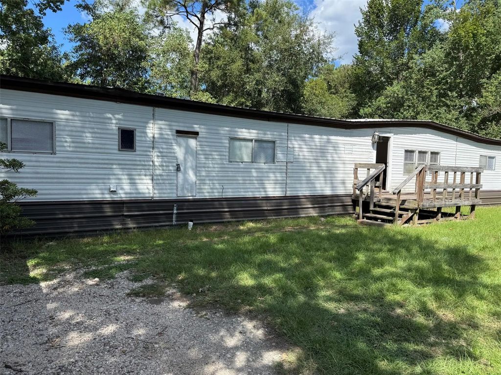 23479 Manion, New Caney