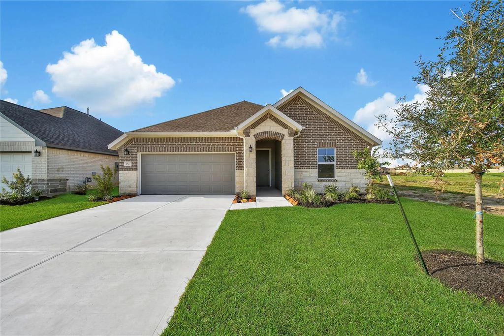 1824 Rory Christine Drive, Rosharon