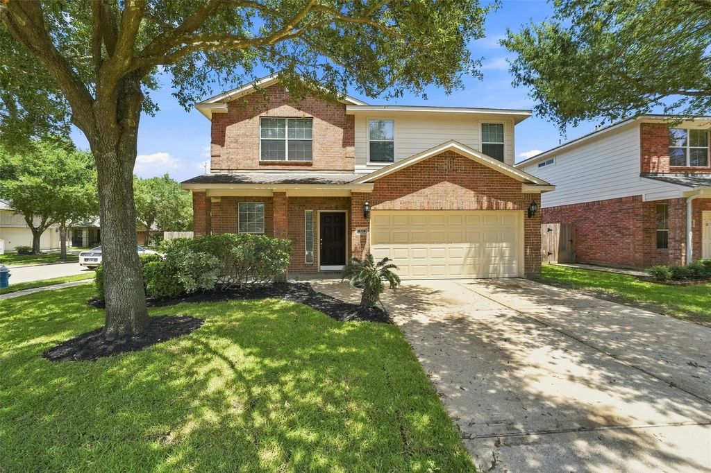 16726 Vivian Point Lane, Houston