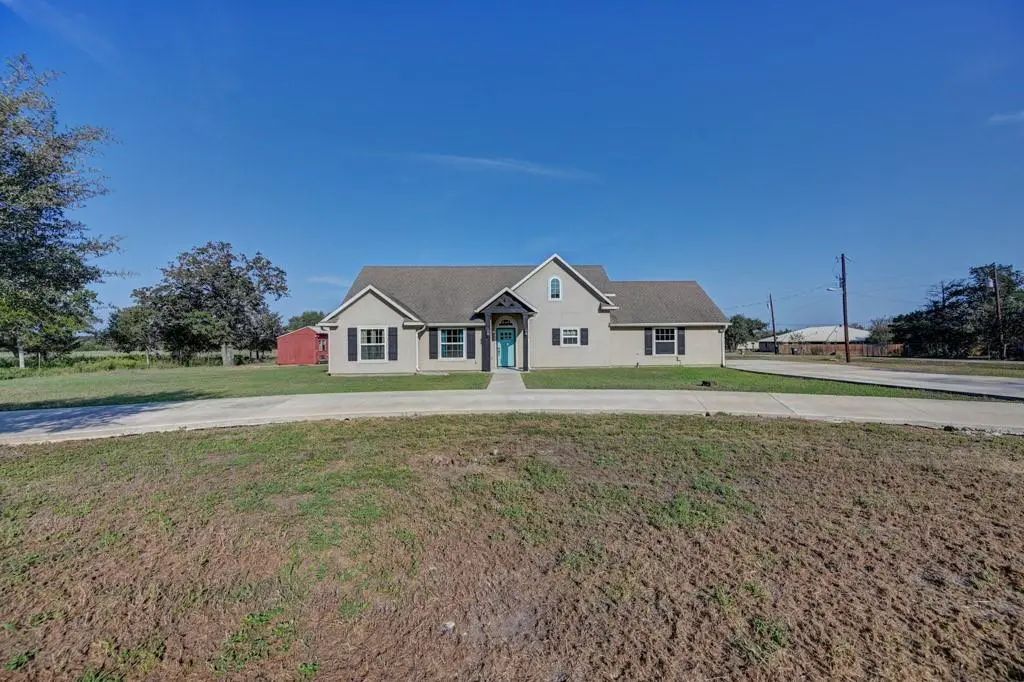 1241 County Road 230, Giddings