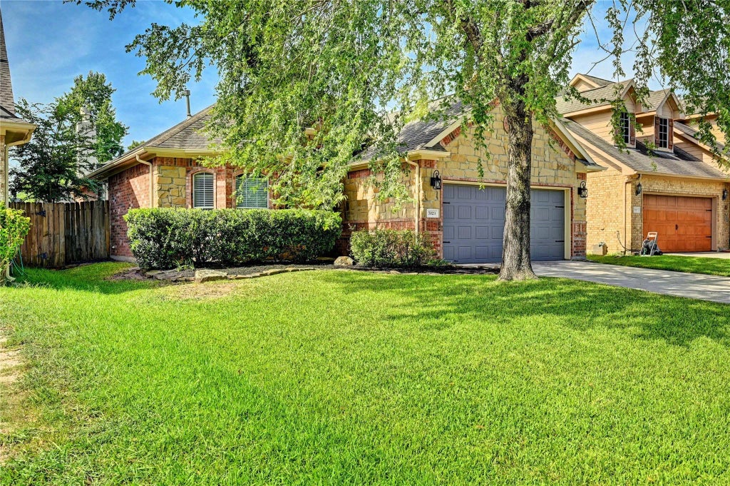 7023 Casita Drive, Magnolia