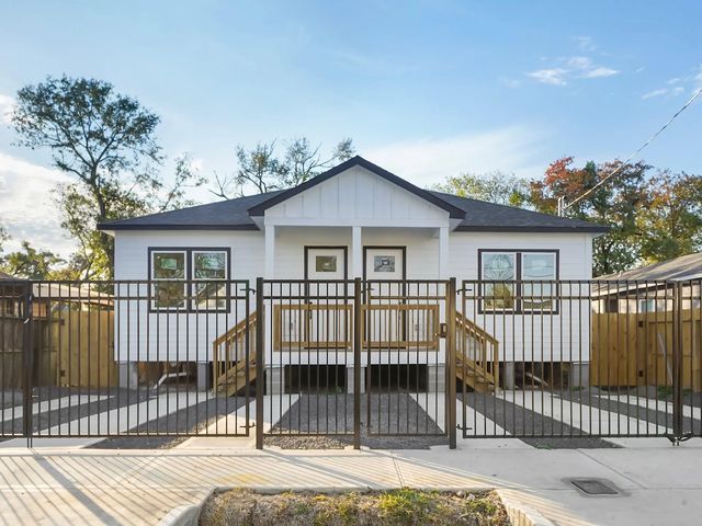 3907 Falls Street, Houston