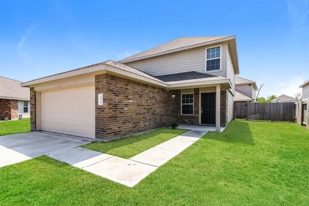 8630 Doris Oaks Circle, Houston