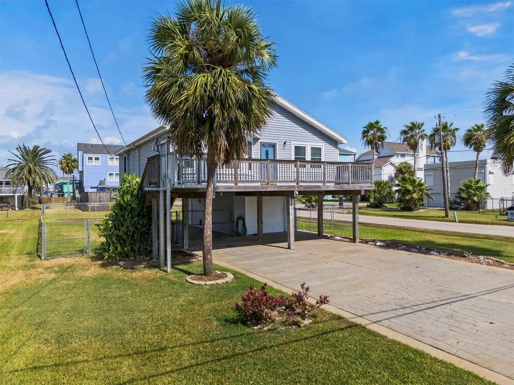 16502 Jamaica Inn Road, Jamaica Beach