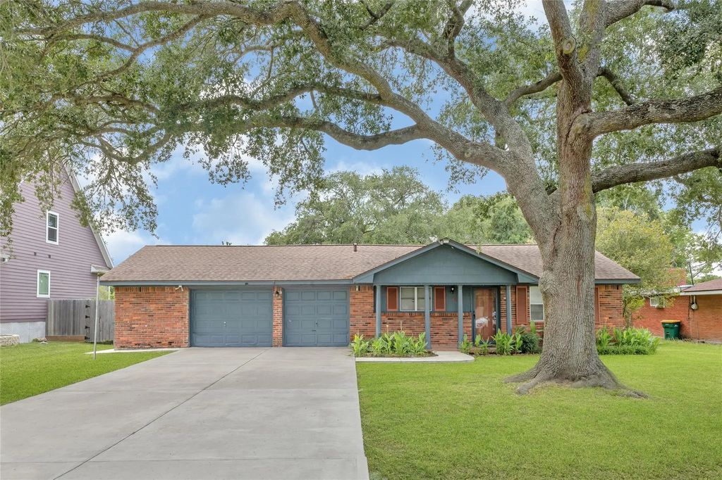 3202 Mckinney Drive, La Marque