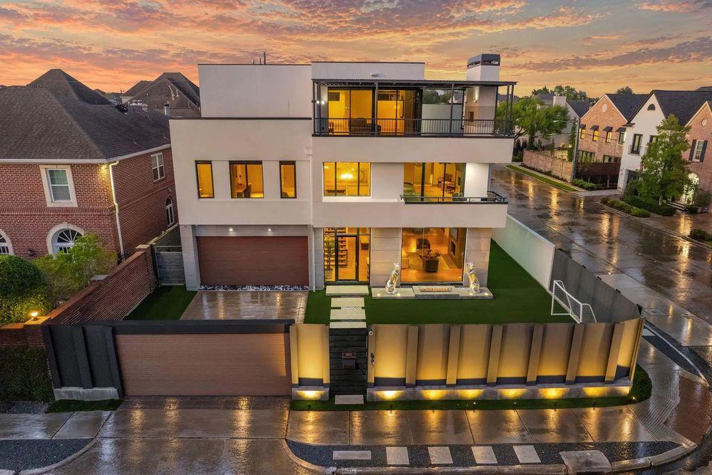 6002 Valley Forge Drive, Houston
