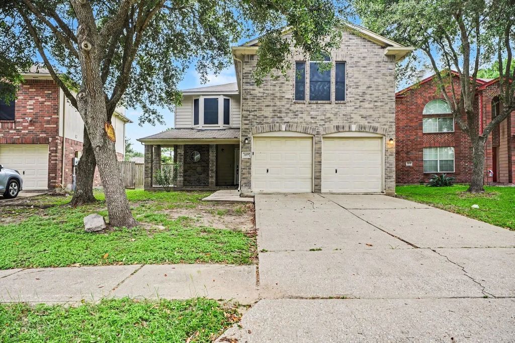 2875 Pebble Canyon Lane, Dickinson