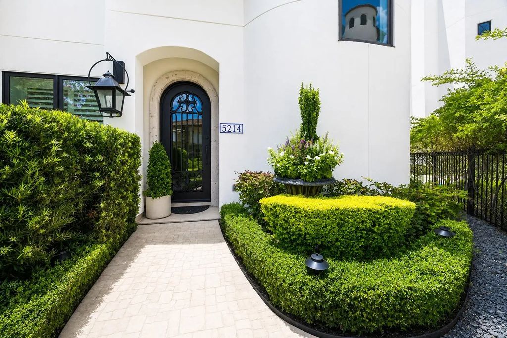 5214 Calle Montilla Place, Houston
