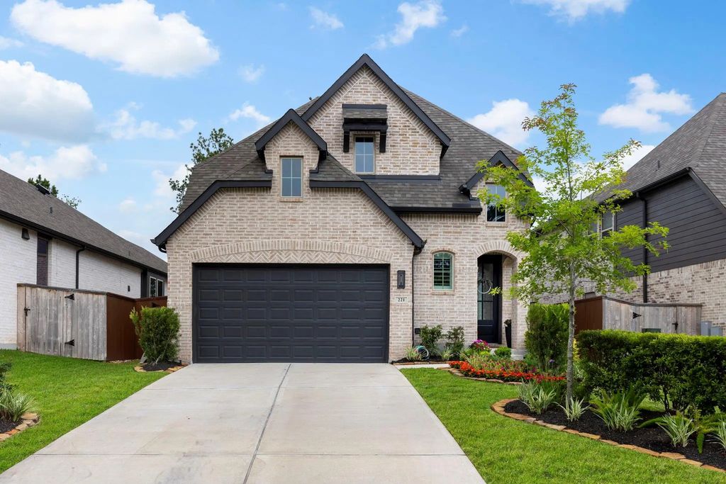 221 Sky Top Drive, Montgomery