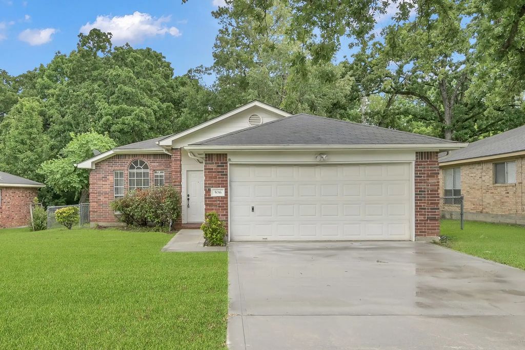 506 Paradise Lane, Montgomery