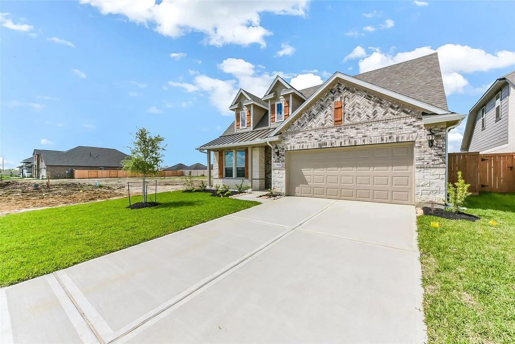 3516 Mount Scenery Lane, Dayton