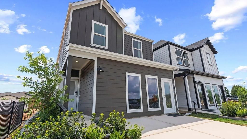 3510 Blackbird Lane, Katy
