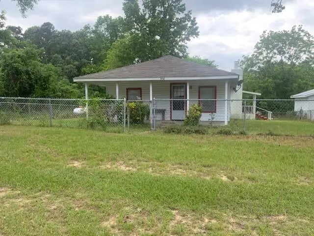 850 Slade Street, Coldspring
