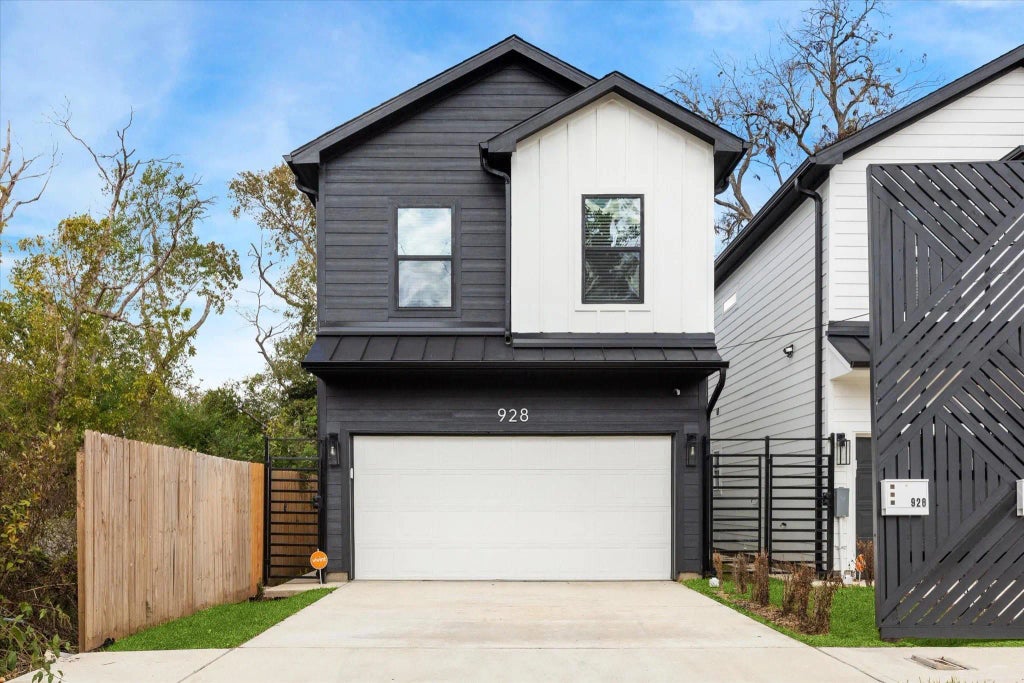 928 Granville Drive, Houston