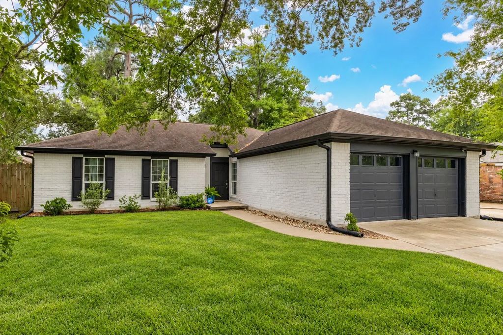 23046 Cranberry Trail, Spring
