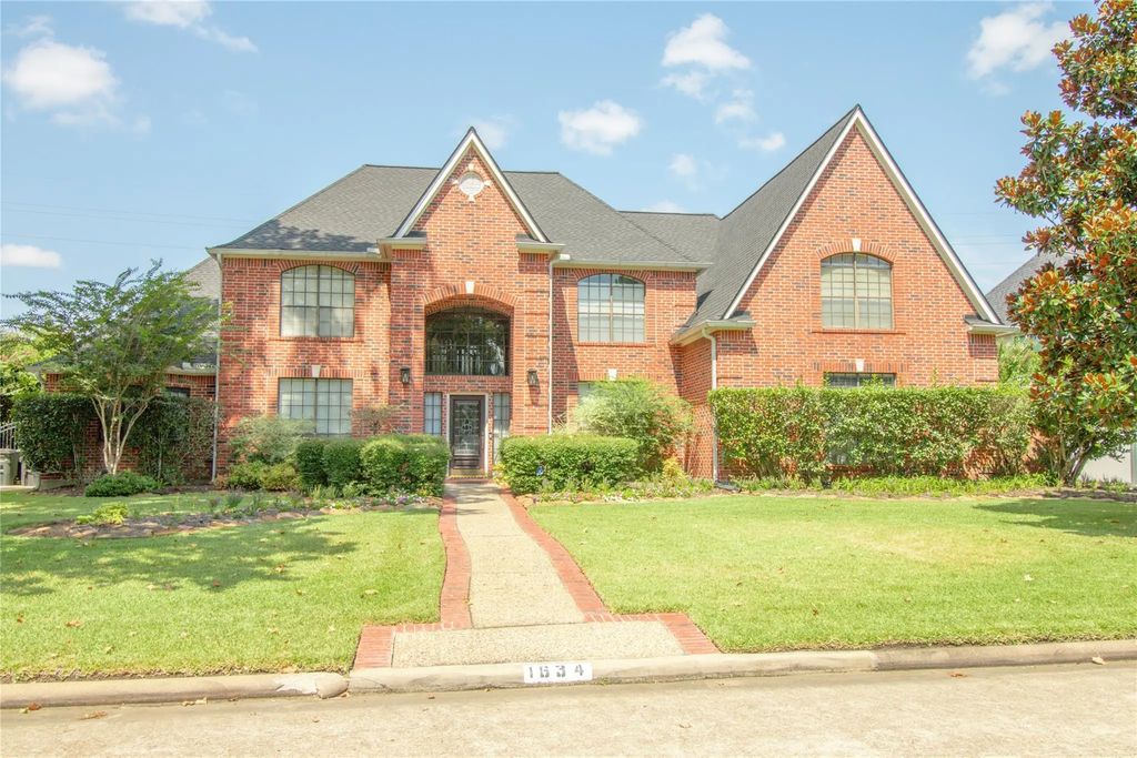 1634 Kelliwood Oaks Drive, Katy