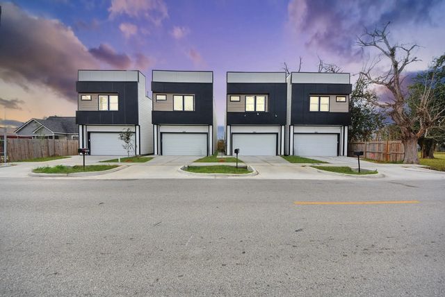 4002 Bennington Street, Houston