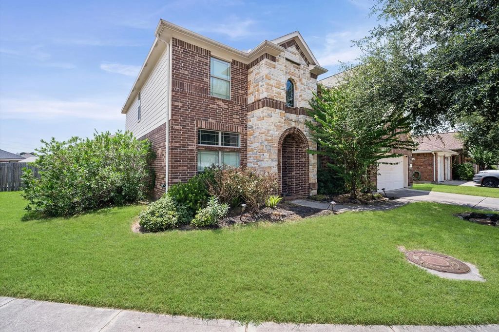 9803 Lynnrose Springs Drive, Tomball