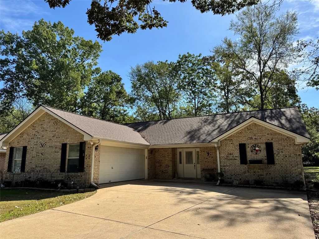 281 Broadmoor Drive, Trinity