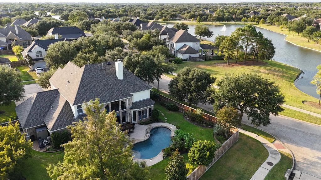 2003 Linden Cove Court, Katy