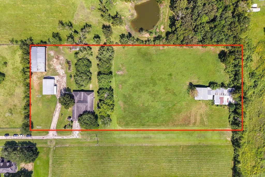 20602 Peters Road, Crosby