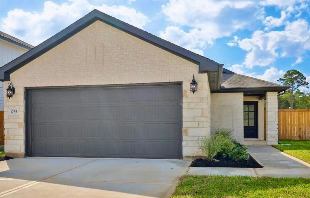 1753 Cayden Oak, Conroe