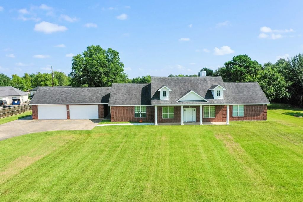5415 Croix Road 58, Manvel