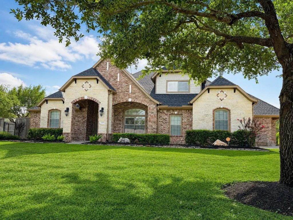 17703 Refuge Lake Drive, Cypress