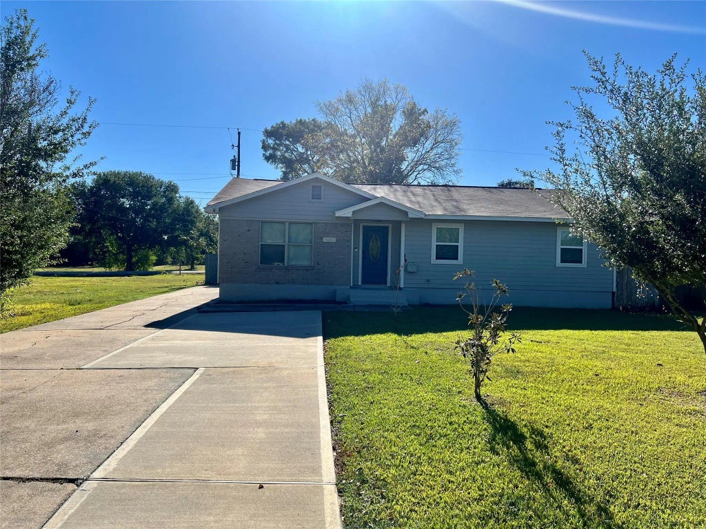 3311 Crestmeadow Drive, Pasadena