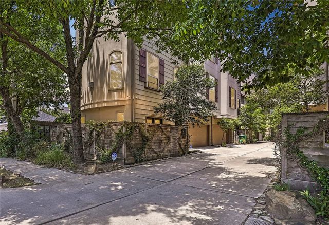 5014 Schuler Street, Houston
