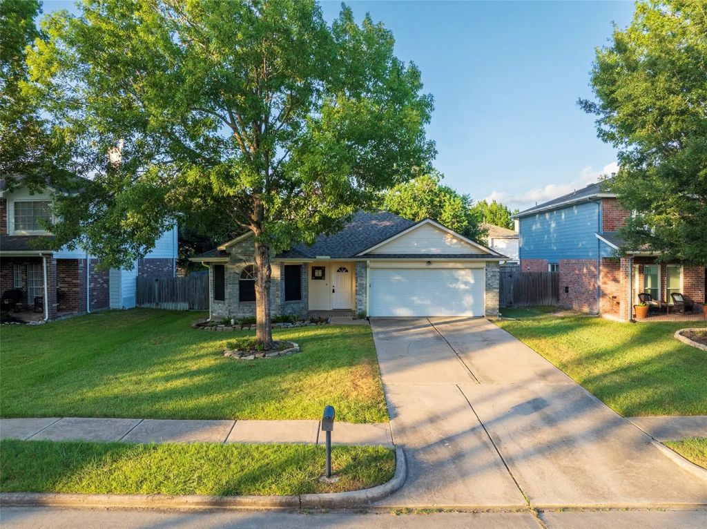 3814 Bridgebay Lane, Katy